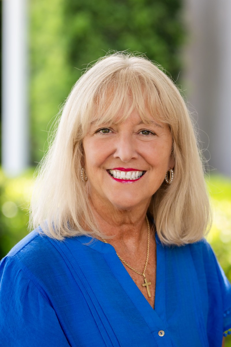 Grace Pond, Realtor at Blue Heron Realty